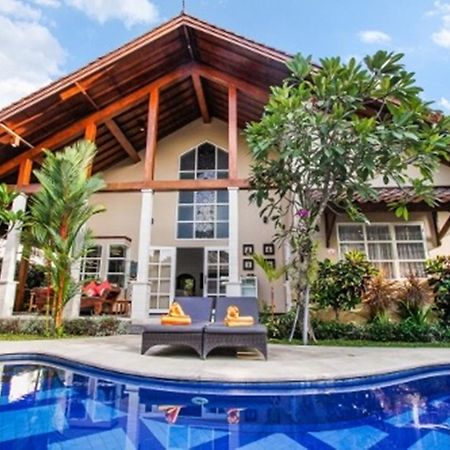 Villa Kawan Sanur Exterior photo